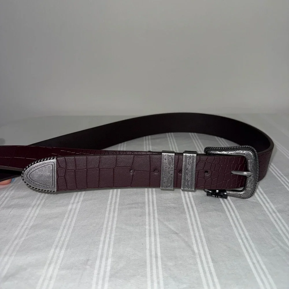 True Religion Western Belt Brown Crocodile Embossed Silver‎ Buckle Tip Size 34